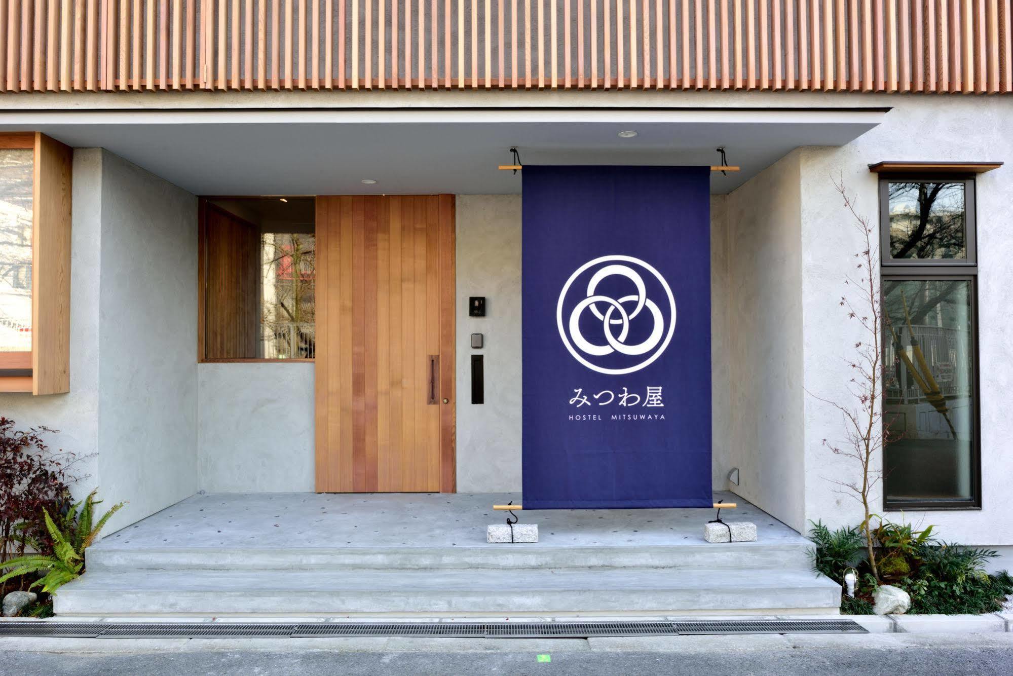 Hostel Mitsuwaya Ōsaka Eksteriør bilde