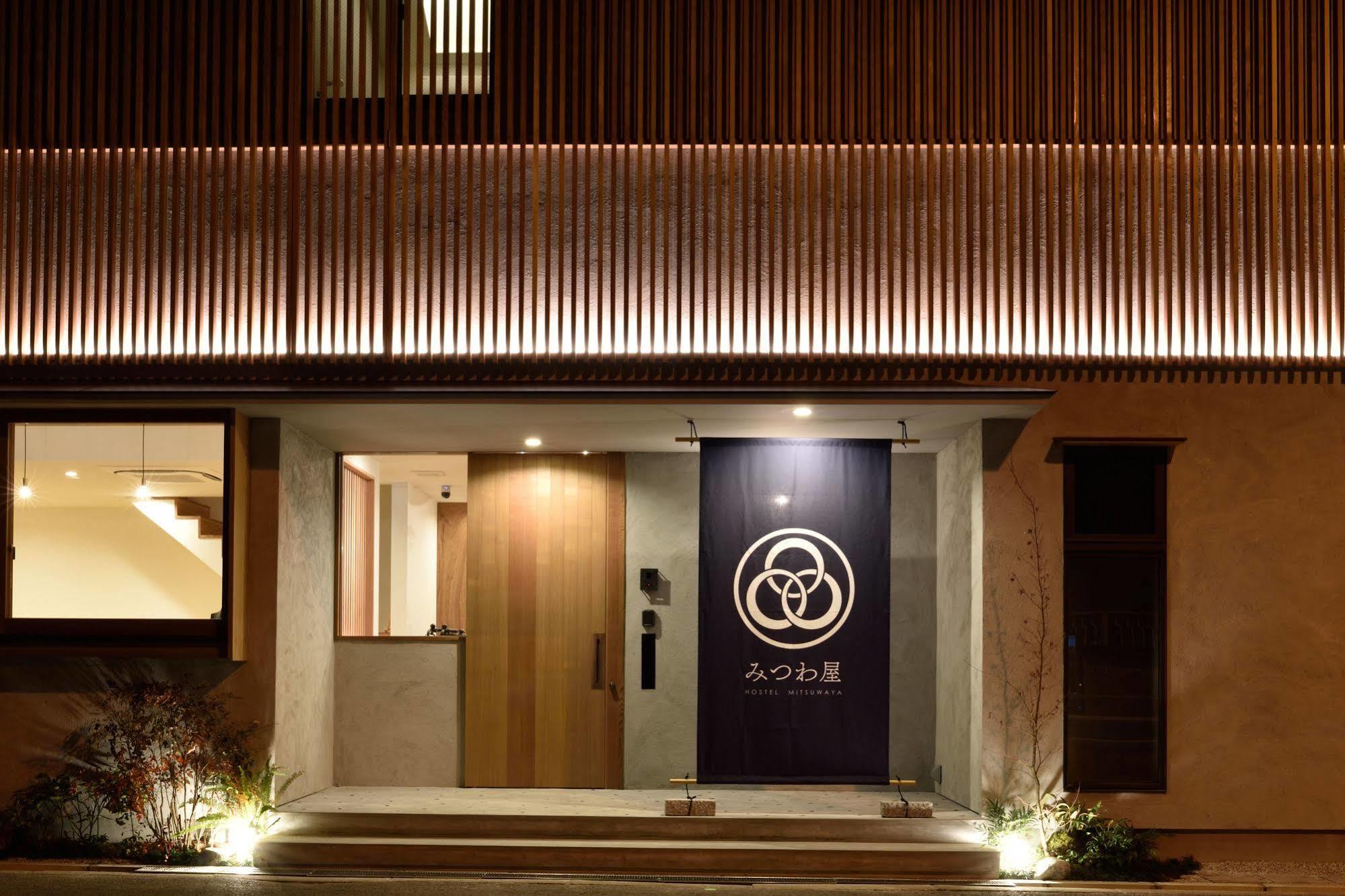 Hostel Mitsuwaya Ōsaka Eksteriør bilde