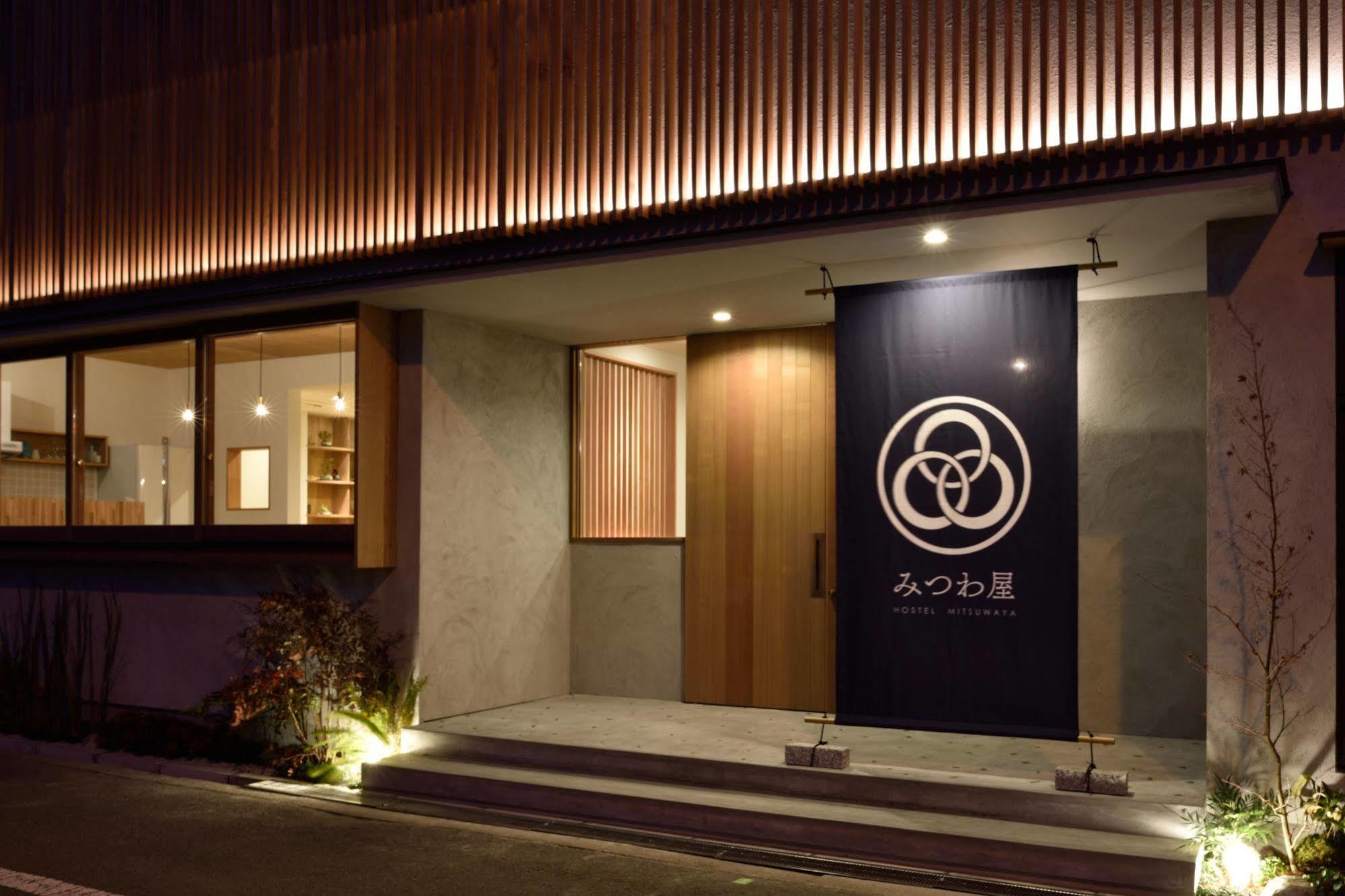 Hostel Mitsuwaya Ōsaka Eksteriør bilde