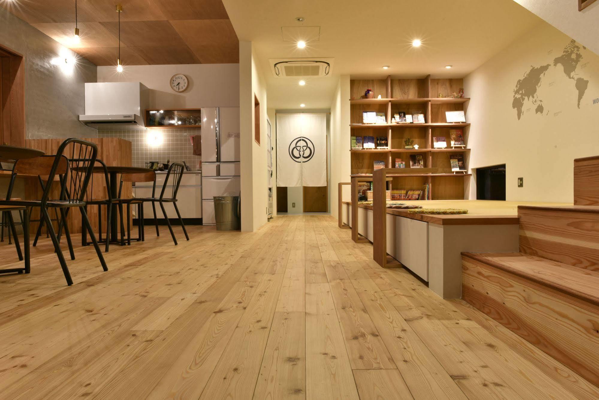 Hostel Mitsuwaya Ōsaka Eksteriør bilde