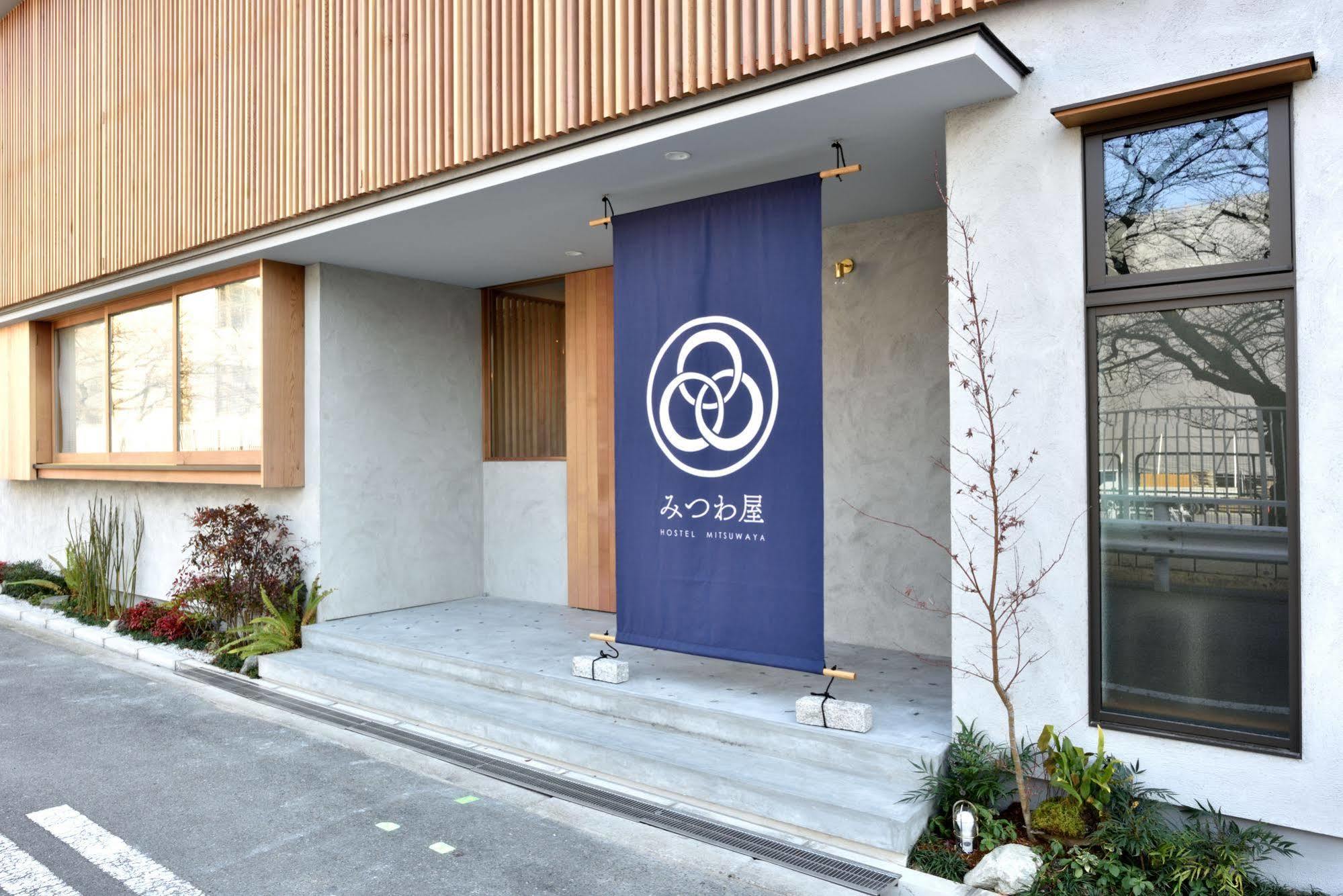Hostel Mitsuwaya Ōsaka Eksteriør bilde