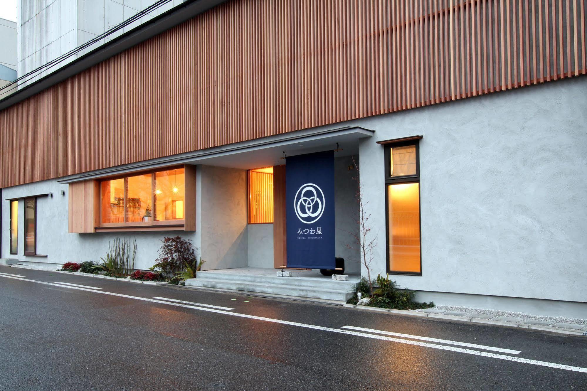 Hostel Mitsuwaya Ōsaka Eksteriør bilde